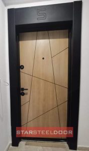 Входна врата 04